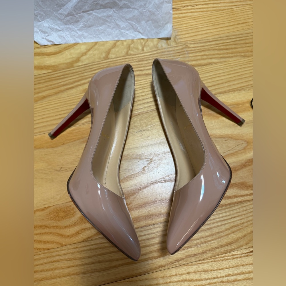 Christian Louboutin Pigalle 100 Patent Leather Pumps - Picture 10 of 11